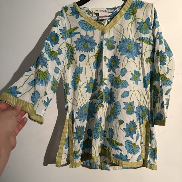 Gretchen Scott Designs Tops - Gretchen Scott Medium Top Floral Boho Cottagecore Preppy Coastal Cotton